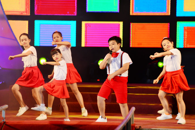 Kết nối yêu thương 4 gửi đến miền Trung 14,7 tỉ đồng