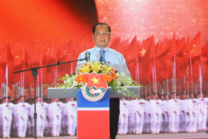 Bí thư Thành ủy TP.HCM Lê Thanh Hải phát biểu tại lễ kỉ niệm 15 năm phong trào thanh niên tình nguyện (2000-2014) Tự hào tiến bước dưới cờ Đảng. Ảnh: Hữu Khoa