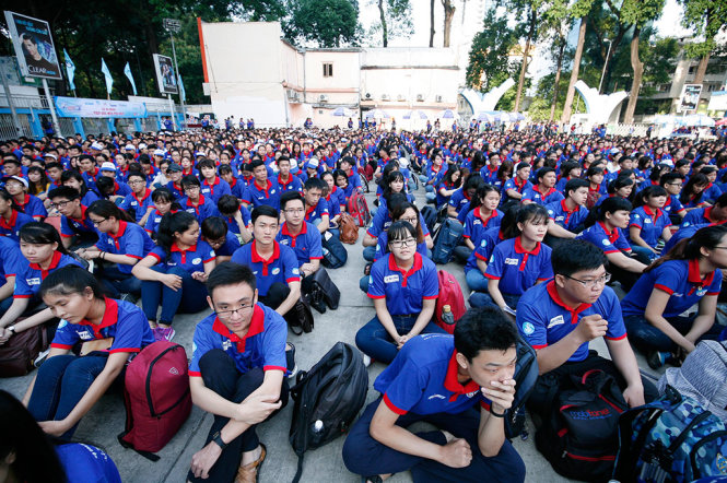 10.000 tình nguyện viên tham gia tiếp sức mùa thi