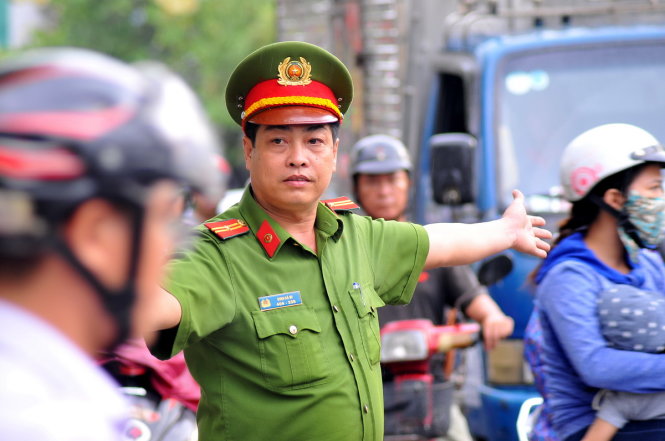 Những 'giọt thương' thầm lặng mùa thi 