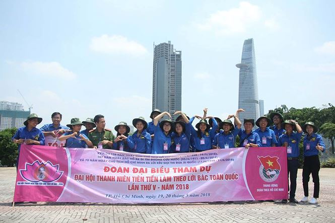 Ngày bận rộn của 336 Thanh niên tiên tiến làm theo lời Bác tại TPHCM - ảnh 11