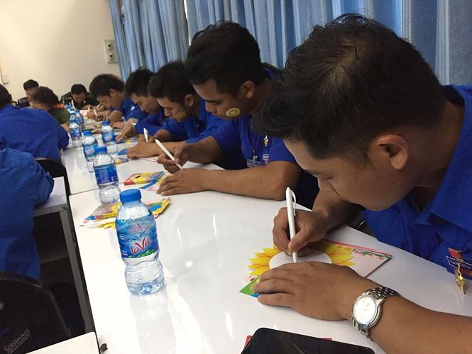 Ngày bận rộn của 336 Thanh niên tiên tiến làm theo lời Bác tại TPHCM - ảnh 3