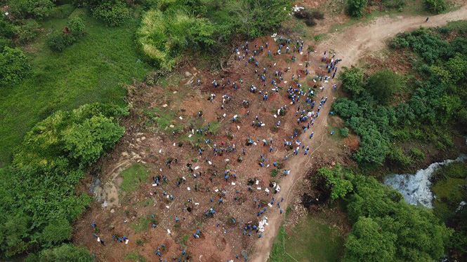 Ngày bận rộn của 336 Thanh niên tiên tiến làm theo lời Bác tại TPHCM - ảnh 24