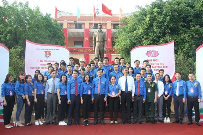 Ngày bận rộn của 336 Thanh niên tiên tiến làm theo lời Bác tại TPHCM - ảnh 32