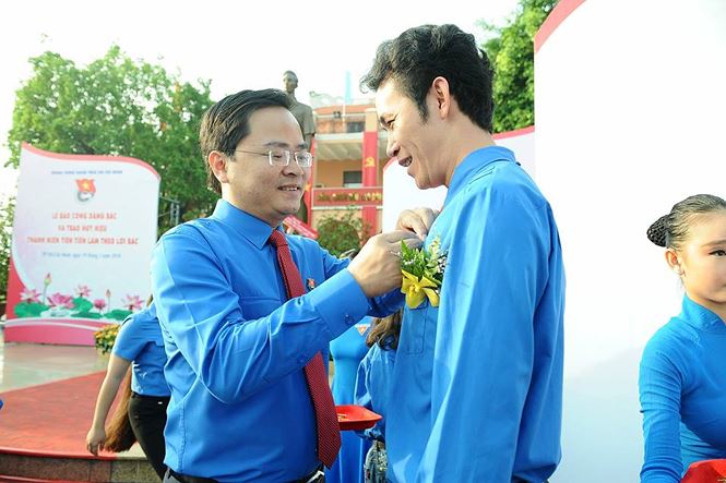 Ngày bận rộn của 336 Thanh niên tiên tiến làm theo lời Bác tại TPHCM - ảnh 37