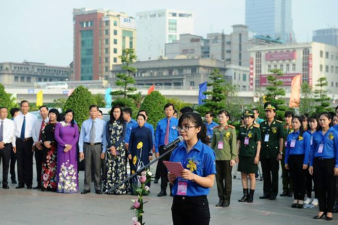 Ngày bận rộn của 336 Thanh niên tiên tiến làm theo lời Bác tại TPHCM - ảnh 40