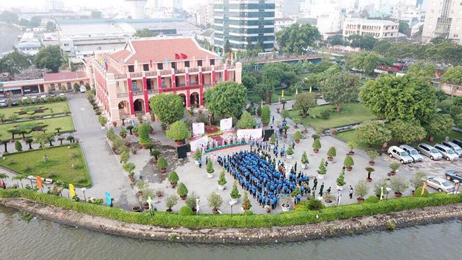 Ngày bận rộn của 336 Thanh niên tiên tiến làm theo lời Bác tại TPHCM - ảnh 54
