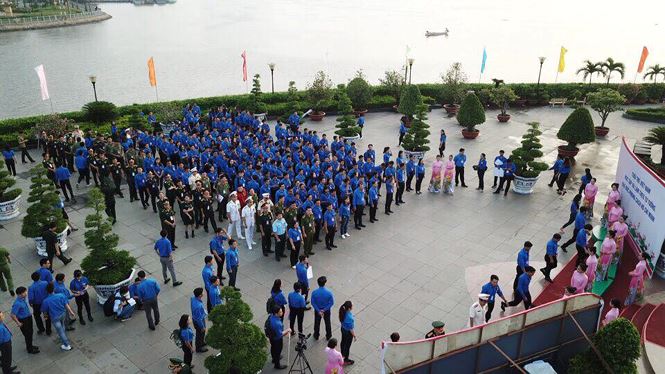 Ngày bận rộn của 336 Thanh niên tiên tiến làm theo lời Bác tại TPHCM - ảnh 56