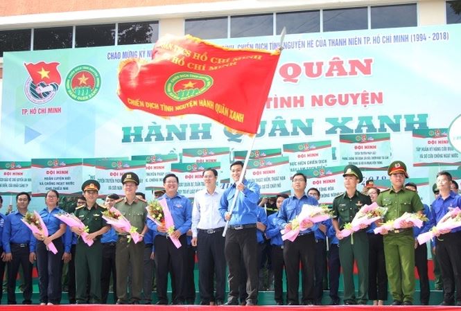 Xuất quân chiến dịch Hành quân xanh TPHCM năm 2018 Xuất quân chiến dịch Hành quân xanh TPHCM năm 2018