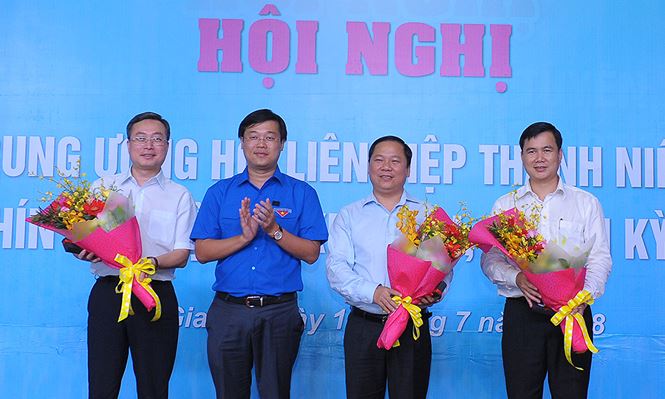 Anh Lê Quốc Phong giữ chức Chủ tịch T.Ư Hội LHTN Việt Nam - ảnh 11