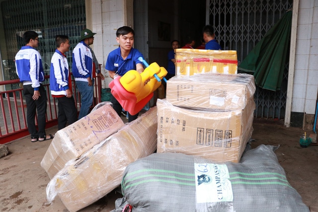 Hoạt động tình nguyện giúp tăng cường mối quan hệ Việt - Lào - Ảnh 3. Hoạt động tình nguyện giúp tăng cường mối quan hệ Việt - Lào - Ảnh 3.