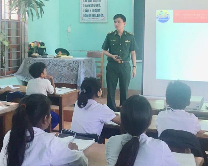 La Lay cái chữ và ổ bánh mì - ảnh 2