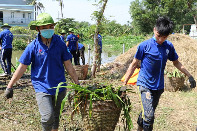 Vì sao hoạt động tình nguyện hè thu hút bạn trẻ? - ảnh 2