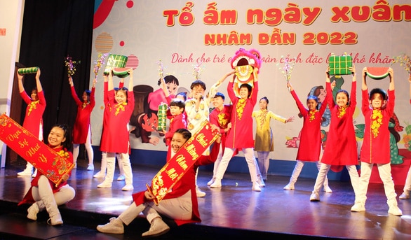 1.500 trẻ khó khăn TP.HCM cùng vui với ‘Tổ ấm ngày xuân’ - Ảnh 6. 1.500 trẻ khó khăn TP.HCM cùng vui với ‘Tổ ấm ngày xuân’ - Ảnh 6.