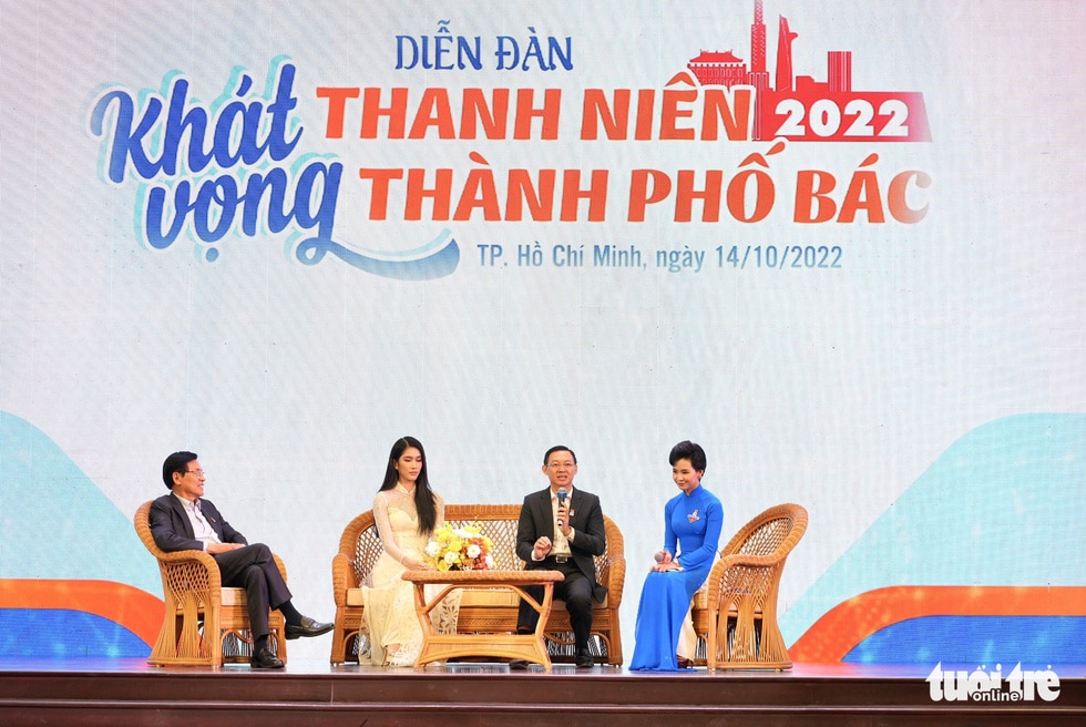 1.000 bạn trẻ TP.HCM dự diễn đàn Khát vọng thanh niên thành phố Bác - Ảnh 4. 1.000 bạn trẻ TP.HCM dự diễn đàn Khát vọng thanh niên thành phố Bác - Ảnh 4.